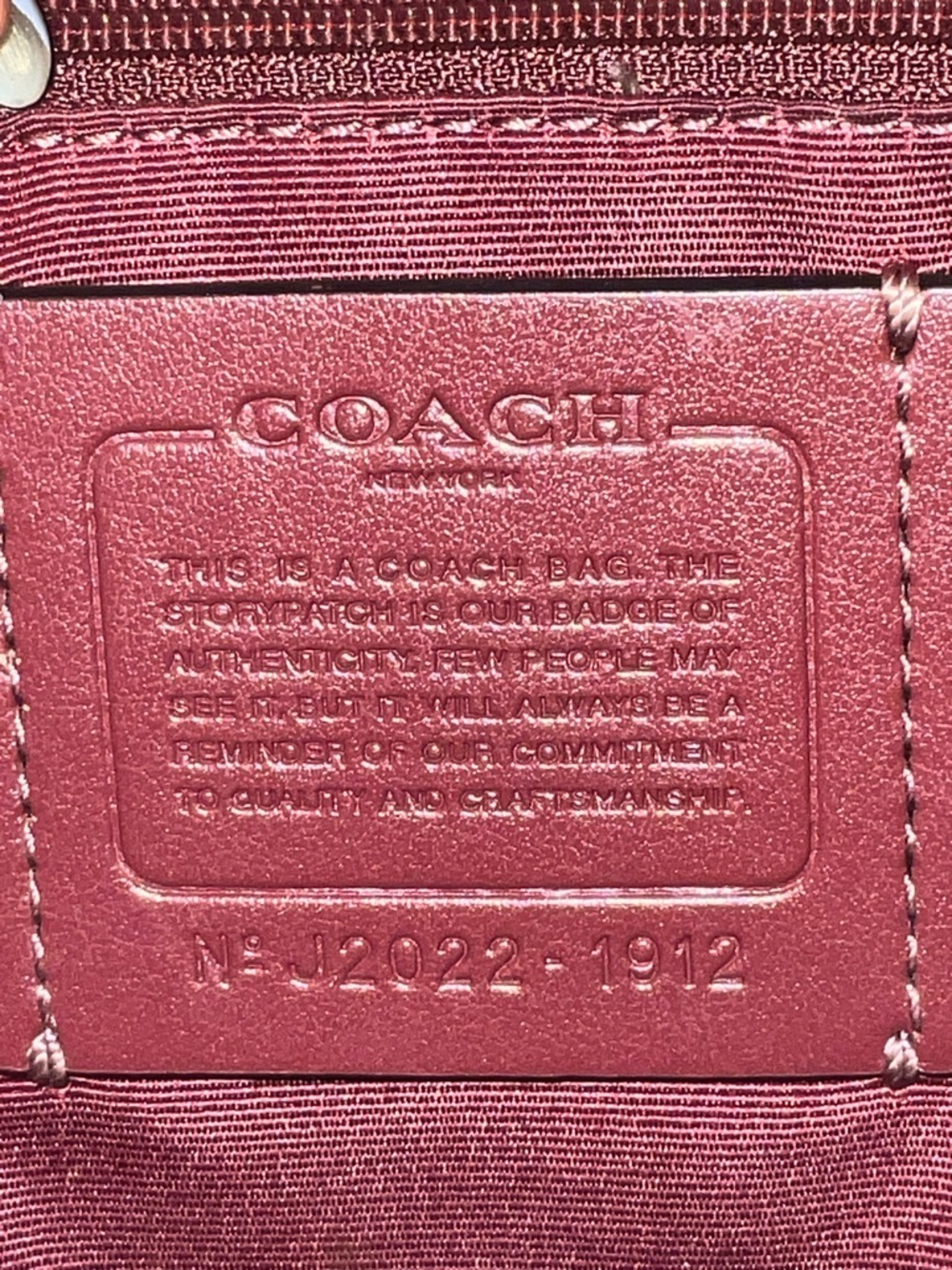 Coach Dempsey Camera Bag Wallet Set Signature Jacquard Varsity Stripe EUC - Picture 9 of 14